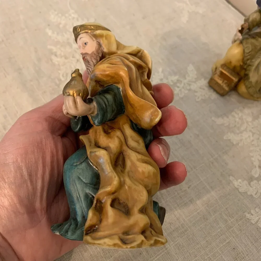 3 Wise Men Nativity Replacement Figurines Beautiful Vintage Hand Painted